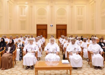 استعراض مشروع الميزانية العامة للدولة لعام 2023م أمام مجلس الدولة 16 استعراض مشروع الميزانية العامة للدولة لعام 2023م أمام مجلس الدولة