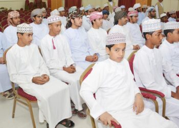 هيئة البيئة تنظم ندوة حول الآثار البيئية والتوازن البيئي بسناو