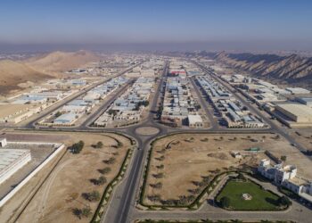 وزارة الاقتصاد تؤكد تحسن أداء الاقتصاد العماني بشكل عام