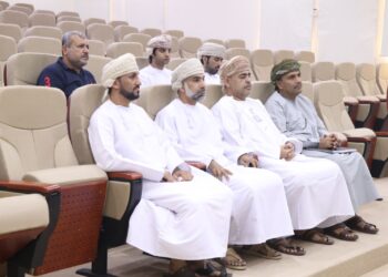 فرعا الغرفة بالظاهرة وجنوب الباطنة ينظمان لقاء تعريفيًّا للمترشحين لعضوية مجلس الإدارة للفترة 2022-2026