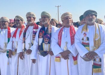ولاية المزيونة تنظم مسيرة ولاء وعرفان بمناسبة العيد الوطني الـ ٥٢ المجيد