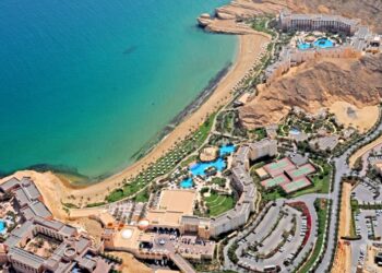 سلطنة عُمان تسجل زيادة قدرها 93٪ في عدد الزوار وفقالشركة ForwardKeys الدولية