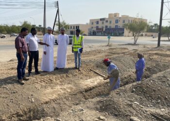 مواقف ومداخل وتنظيم لحركة المرور بالخابورة