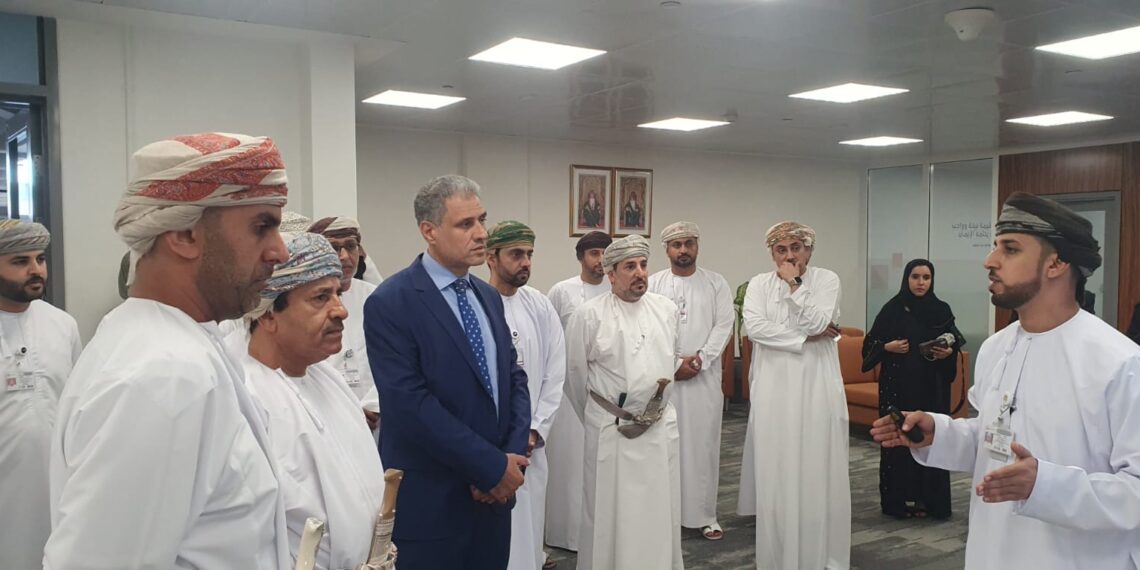مطارات عٌمان تفتتح مركز إدارة الوثائق في مطار مسقط الدوليوتوقع مع بهوان إتفاقية توفير نظام إلكتروني لإدارة المستندات والوثائق