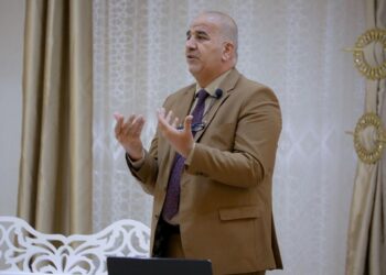 حسين ..والخلق ترجح كفة الميزان