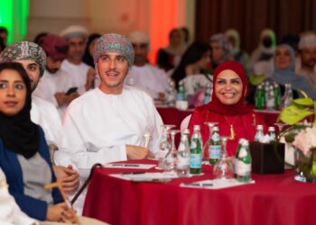 لوحة خريطة عمان برعاية المكرمة لجينة محسن حيدر درويش ومجموعة حلول البنية التحتية والتكنولوجية والصناعية والاستهلاكية بشركة محسن حيدر درويش