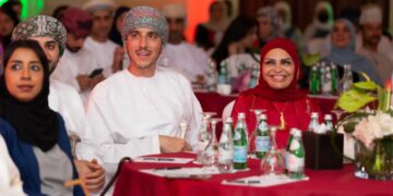 لوحة خريطة عمان برعاية المكرمة لجينة محسن حيدر درويش ومجموعة حلول البنية التحتية والتكنولوجية والصناعية والاستهلاكية بشركة محسن حيدر درويش
