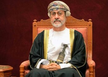 جلالة السلطان يترأس اجتماع مجلس الوزراء بقصر الحصن العامر