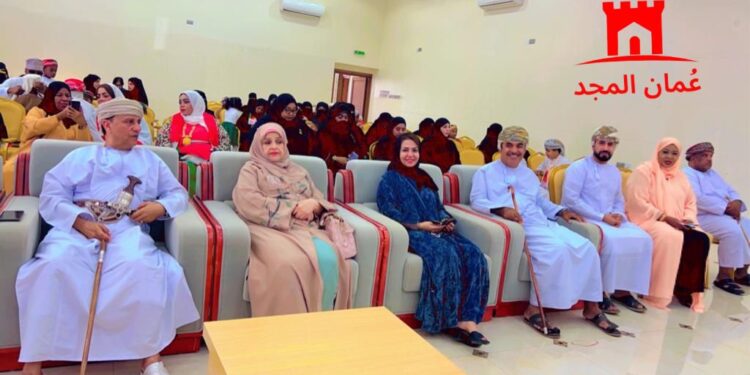 مجموعة عمان المجد تعيش أفراحا نوفمبرية في ربوع صور العفية