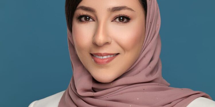 أكاديمية من جامعة السلطان قابوس تحصل على جائزة لوريال-اليونسكو