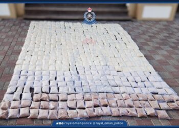 بحوزتهم 1,822,000 قرصا من مخدر الكبتاجون .. ضبط ثلاثة مهربين من جنسية آسيوية