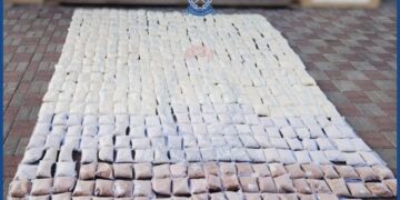 بحوزتهم 1,822,000 قرصا من مخدر الكبتاجون .. ضبط ثلاثة مهربين من جنسية آسيوية