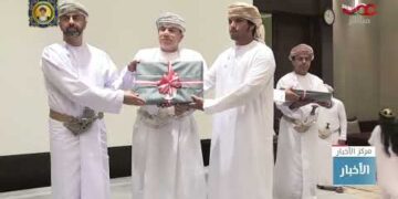 تكريم الطلبة المجيدين في التحصيل الدراسي لعام 2022/2021 بمحافظة الوسطى