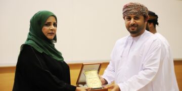 تعليمية ظفار تحتفي بتخريج الدفعة الثالثة من متدربي المركز التخصصي للتدريب المهني للمعلمين