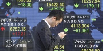 المؤشر الياباني ينخفض 0.08% في بداية التعامل في طوكيو