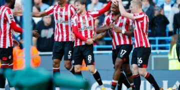 برنتفورد يفوز على مانشستر سيتي 2 / 1 في الدوري الإنجليزي