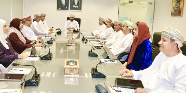 اجتماع اللجنة العُمانية لحقوق الإنسان الثالث