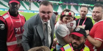 Poland coach celebrates “bittersweet” qualification for World Cup last 16