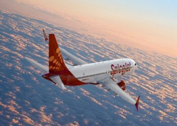 Kozhikode-bound SpiceJet flight from Jeddah diverted to Kochi due to hydraulic system failure