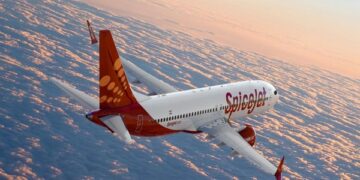 Kozhikode-bound SpiceJet flight from Jeddah diverted to Kochi due to hydraulic system failure