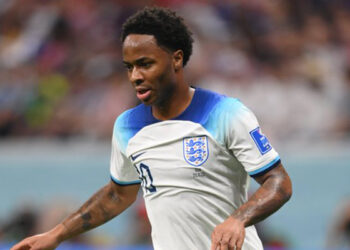 England forward Sterling flies back to England aftrer news of robbery at his home