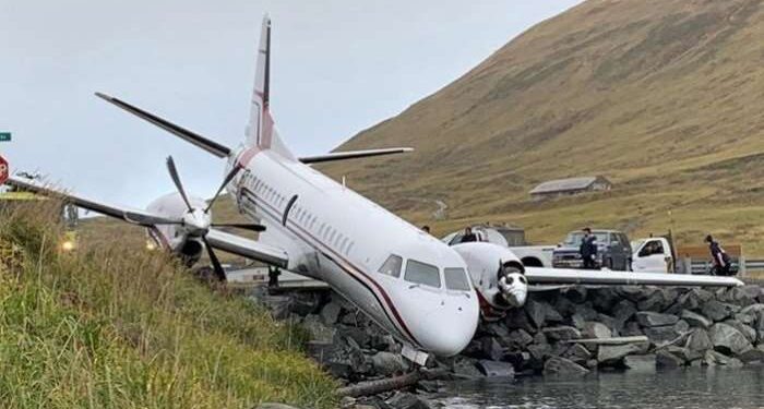 Two killed in US plane crash, one missing