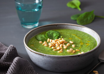 Recipe of the week: Bottle gourd and spinach soup