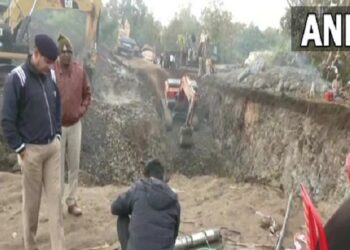 38 hours later, rescue operation to save 8-year-old stuck in borewell continues in India