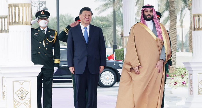 Xi attends welcoming ceremony held by Saudi Arabia’s crown prince