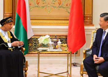 President Xi Jinping holds talks with Sayyid Fahd