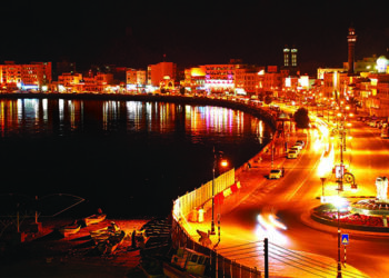 Fees cut for nearly 300 Government services to help people of Oman