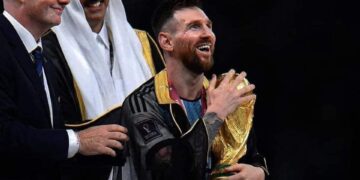 وأمسى الكأس ميسيّاً