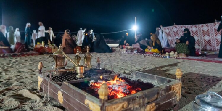 جلسات حوارية شبابية وشعرية ومسرحيات تستقطب زوار “أمد الدقم 22”