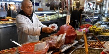 “الهريسة التونسية” على قائمة التراث اللامادي لليونسكو