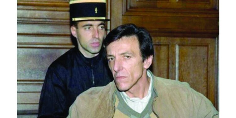 وفاة الكاتب الفرنسي سيرج ليفروزيه 1 وفاة الكاتب الفرنسي سيرج ليفروزيه