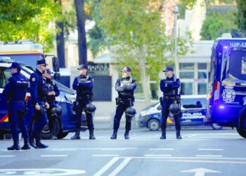 Multiple letter bombs defused in Spain, PM, arms firm among targets