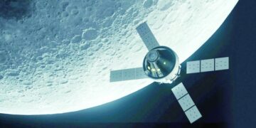 كبسولة ناسا “أوريون” تغادر مدار القمر