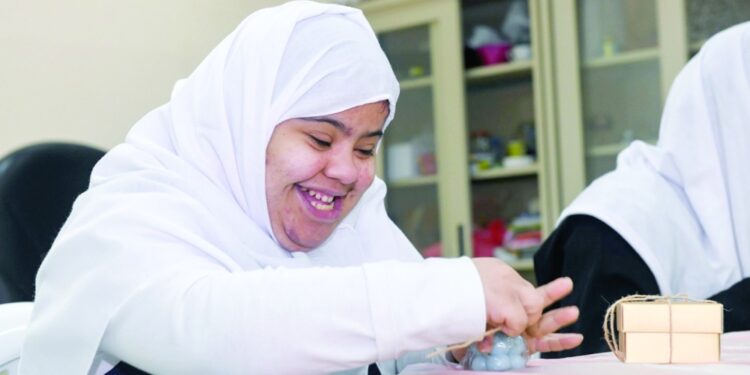 سلطنة عمان تحتفل باليوم العالمي لذوي الإعاقة .. غداً 1 سلطنة عمان تحتفل باليوم العالمي لذوي الإعاقة .. غداً