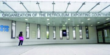 Opec set to stick or cut more supply amid plan to cap Russian oil price