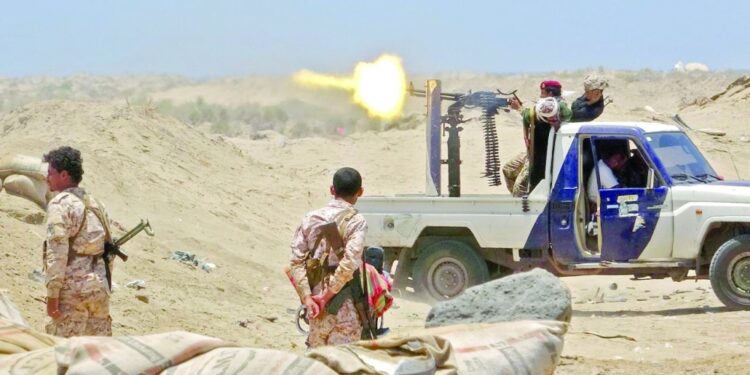 قتلى وجرحى في مواجهات بين الجيش اليمني و”أنصار الله” بمأرب