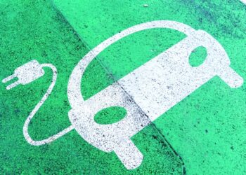 Energy crisis drives climate-friendly power savings