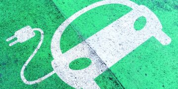 Energy crisis drives climate-friendly power savings