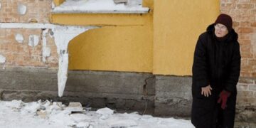 Russia rejects oil price cap agreed by EU, G7; Ukraine cheers move