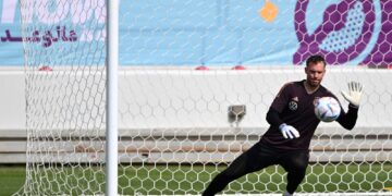 نوير يعرب عن خيبة أمله للخروج المبكر من المونديال