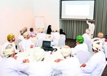 انطلاق أعمال عيادات حلحلة مشروعات قطاع الصناعات التحويلية