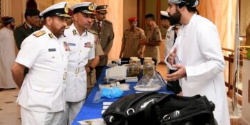 دورة في طب الأعماق والعلاج بالأكسجين بالبحرية السلطانية