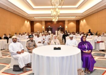 مختبر يبحث تبسيط إجراءات الاستثمار في القطاع الصحي