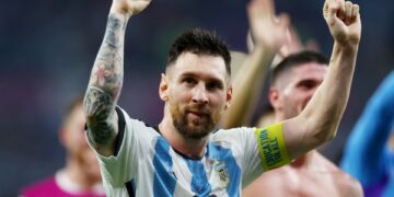 Messi takes Argentina into quarters