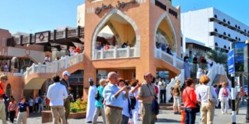 Oman tops in ease of settling in