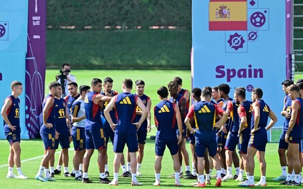 Enrique gives 1,000 penalties 'homework' to players